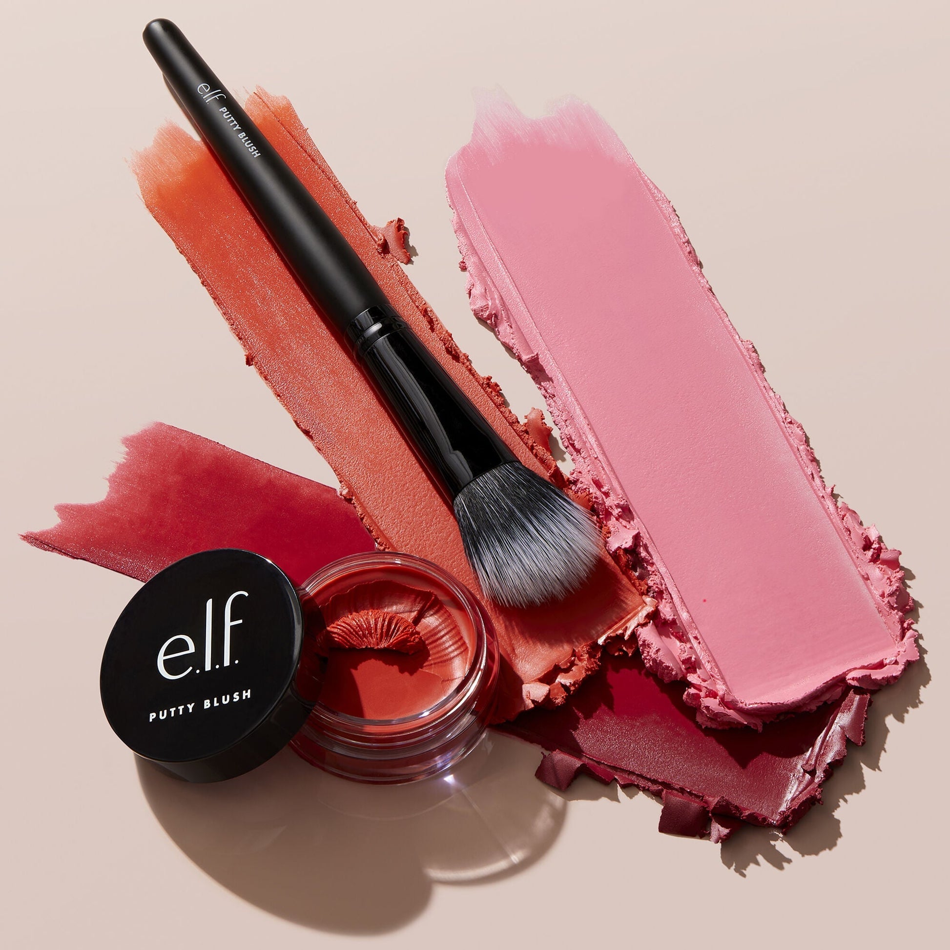 putty-blush-brush-q6 011321_PuttyBlush-Brush-Texture_COMP_Final_IGF.jpg