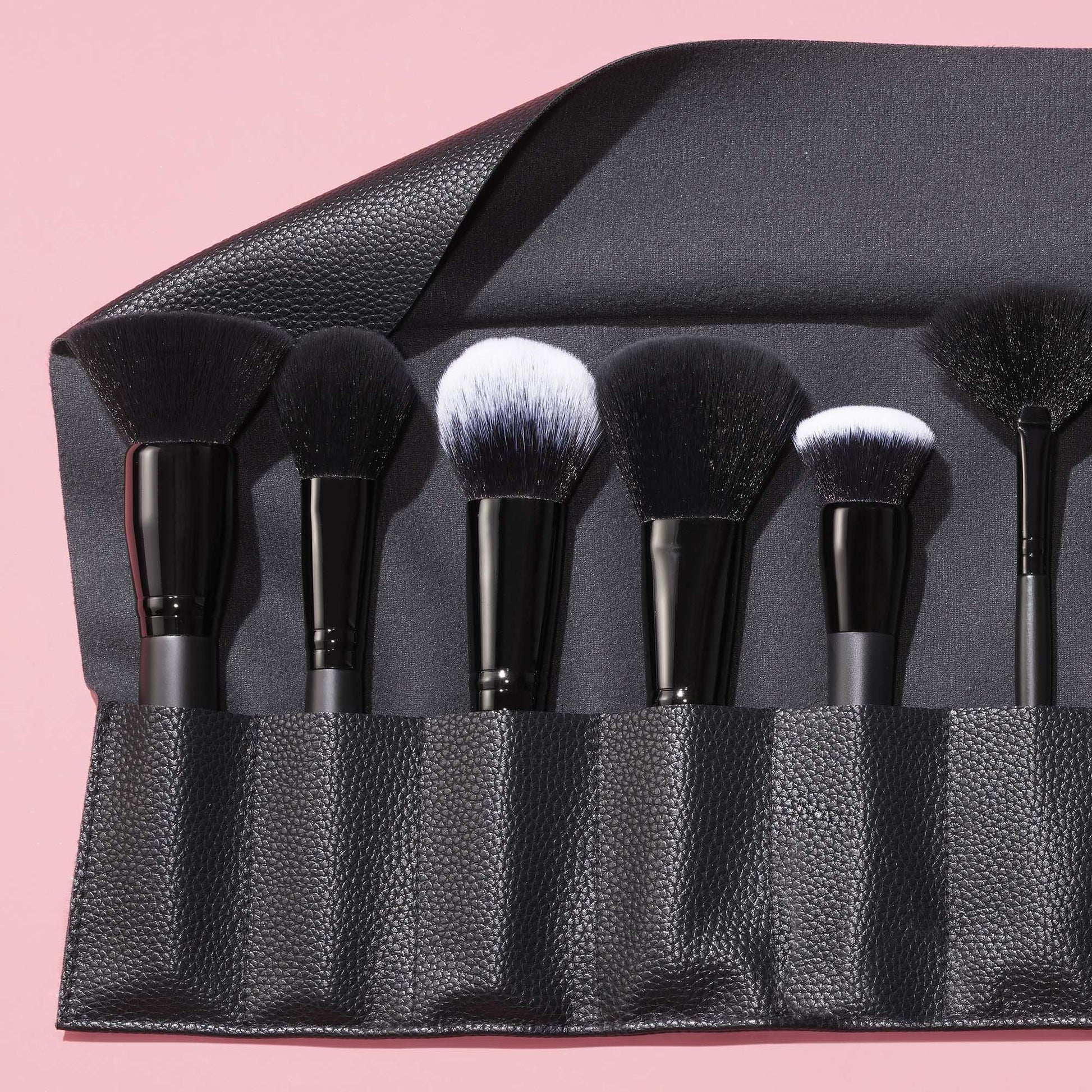 17-piece-ultimate-makeup-brush-set-and-travel-roll-j6 042423_UltBrushSet_V2_Main-2_IGF_carousel1.jpg