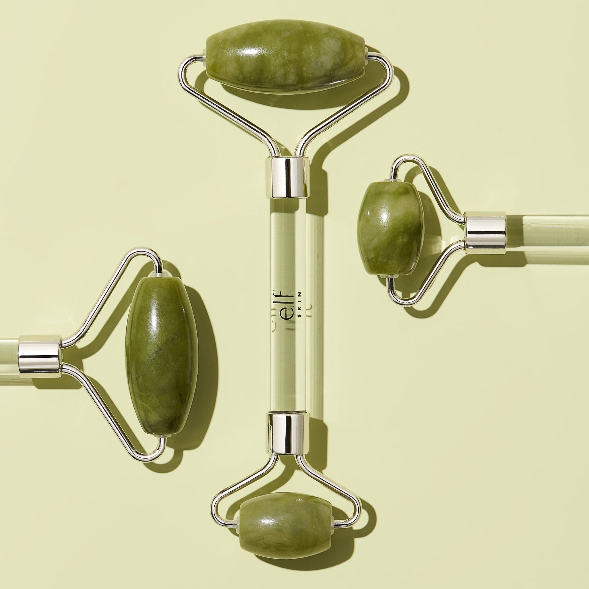 jade-roller-q7 052521_JadeRoller_018_COMP_FINAL_RGB_IGF.jpg