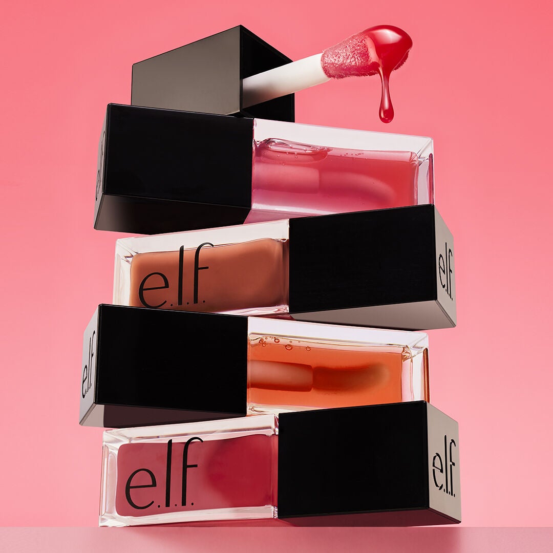 glow-reviver-lip-oil-e3 053023_SL_GlowRev_Fam_FOCUSSTACK-2RGB_IGF_a02f77a9-bf07-4a60-8c73-7b207cf9f12d.jpg