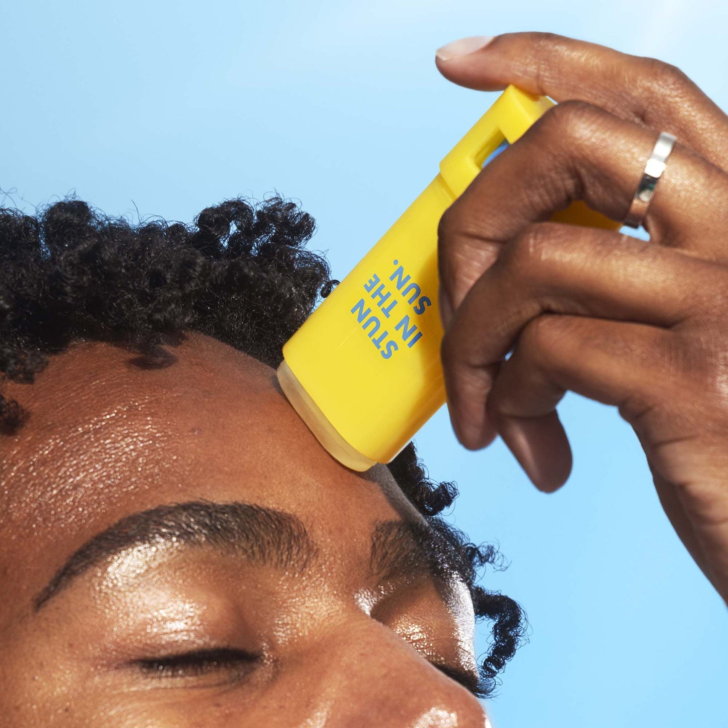 suntouchable-invisi-stick-spf-50-q3 060624_Mikel_InvisiStick_0107_v2_IGF.jpg
