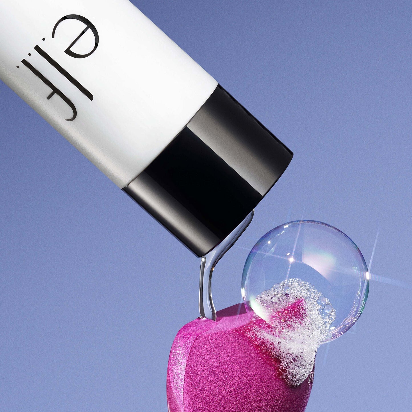 clean-queen-liquid-brush-and-sponge-cleaner-o6 111124_elf_CleanQueen_Tools_0032_MAIN-HELICON_358_w2QC_IGF.jpg
