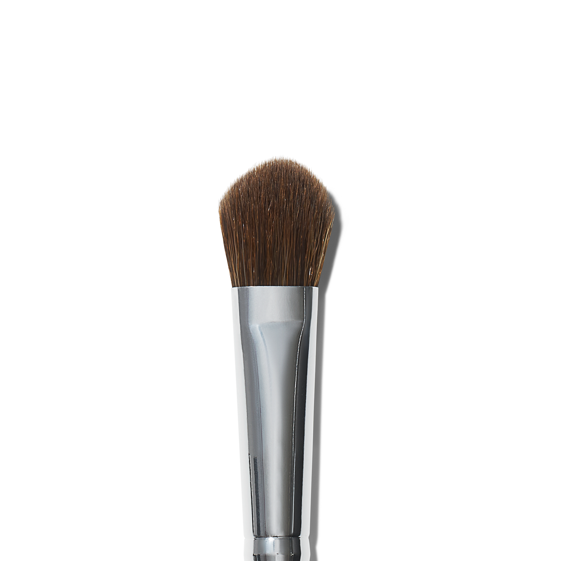 wide-tapered-eyeshadow-brush-y0 21994_MACRO_R.png