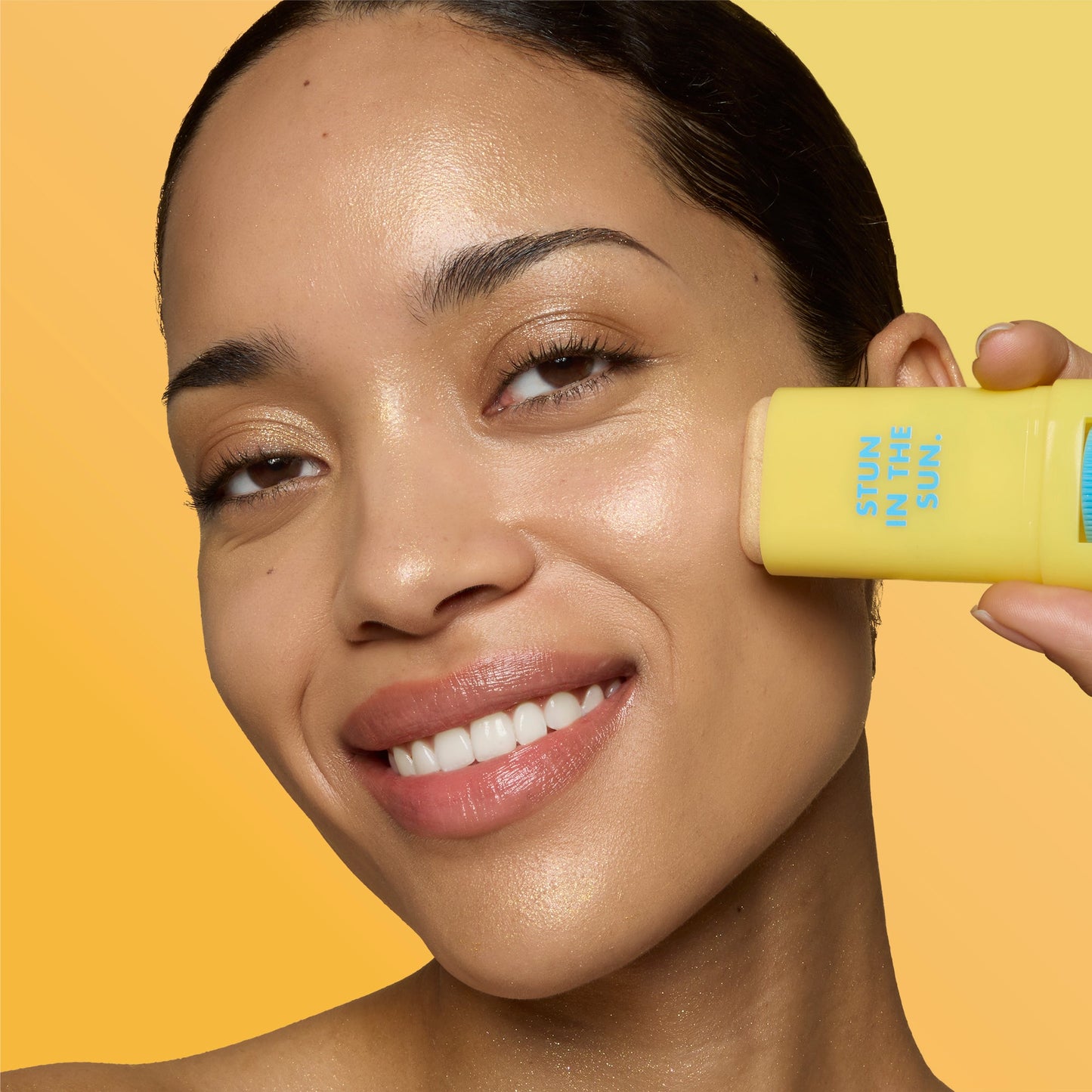 suntouchable-invisi-stick-spf-50-glitz-s5 57109_SUNTOUCHABLES_INVISI_STICK_CELINE_0221_V5.jpg