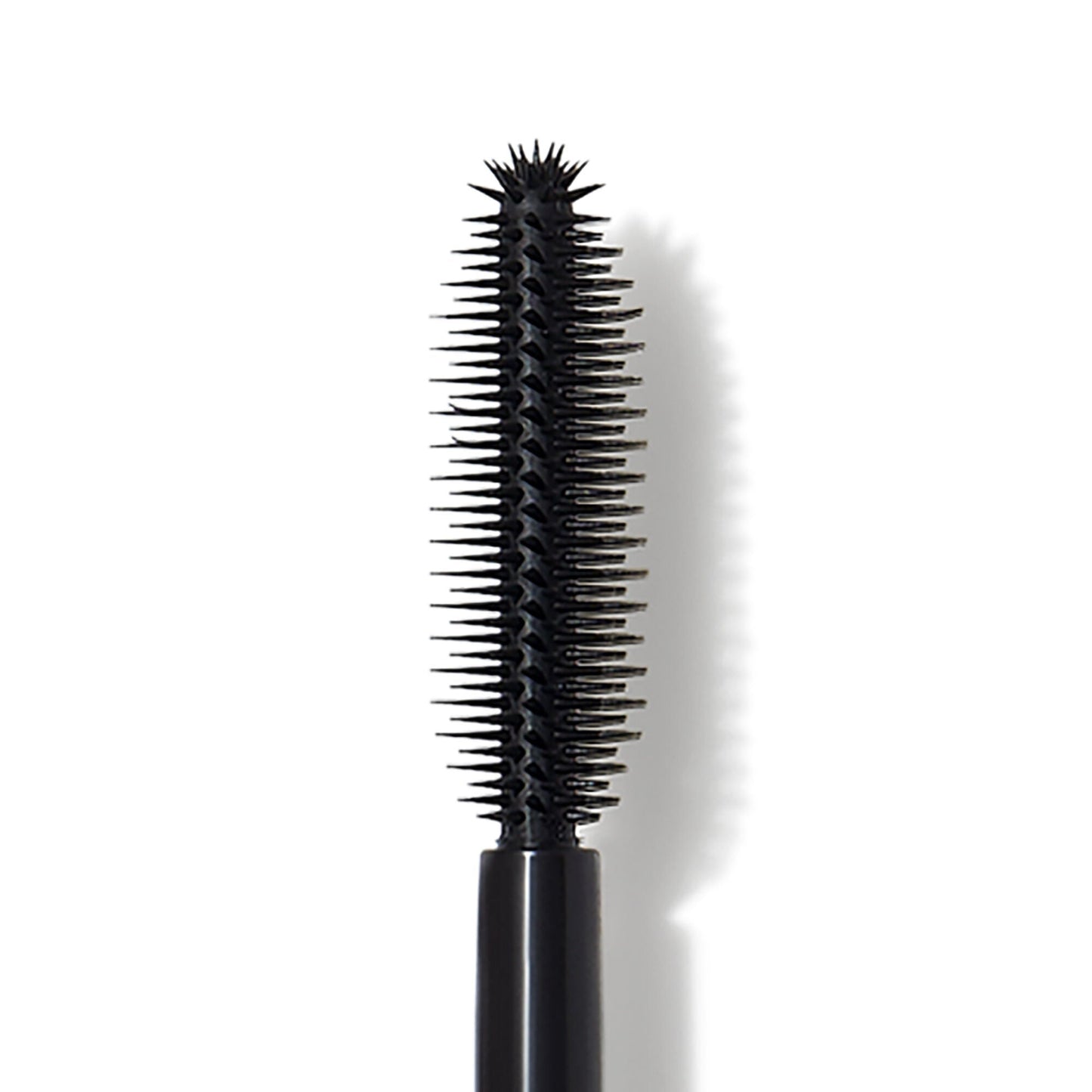 lash-it-loud-mascara-t5 81580_EYMSC_OpenA_R_Macro_R_6384b980-f497-4af6-8817-ff85df668ced.jpg