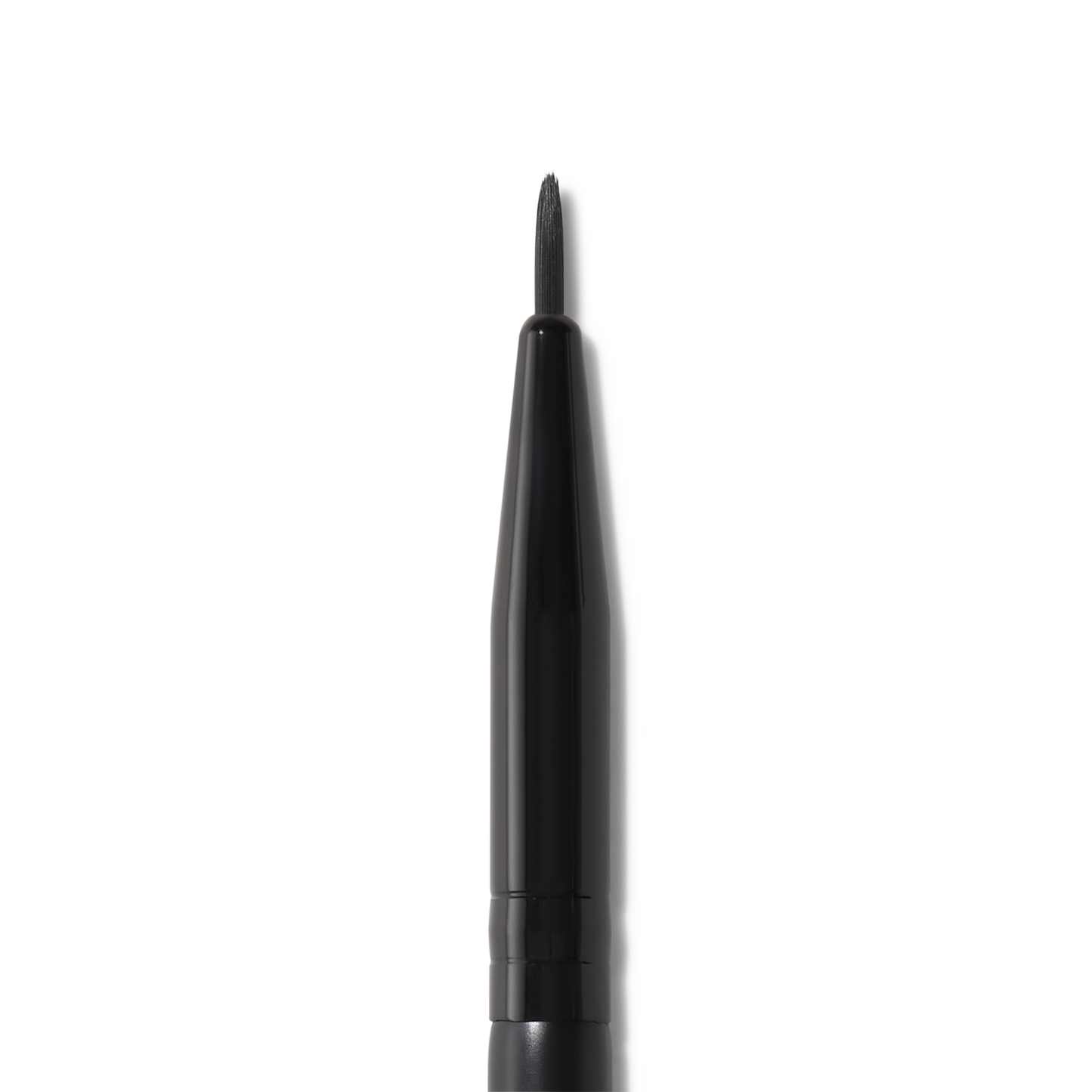 ultra-fine-eyeliner-brush-m5 81915_detail_R.png