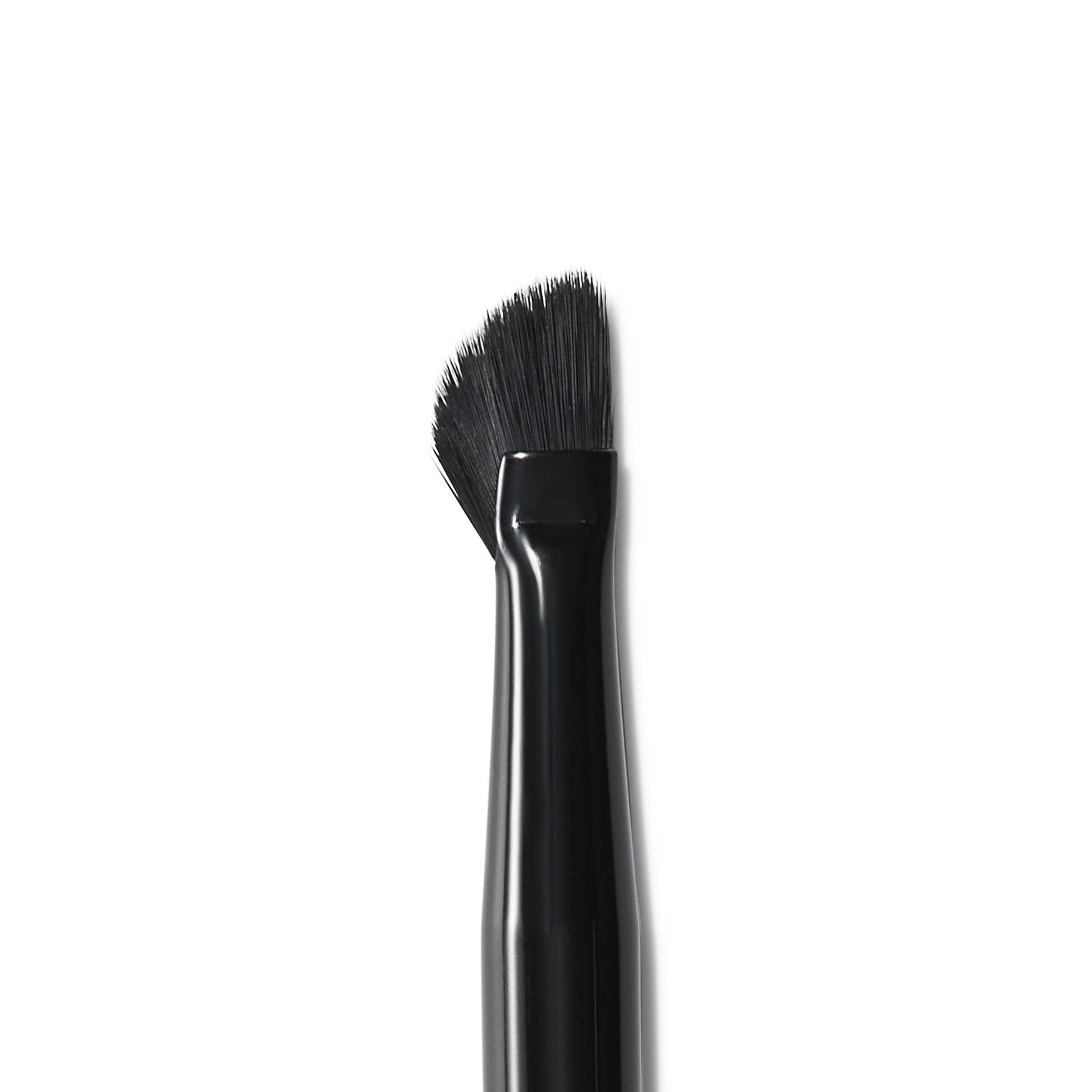 wing-it-liner-brush-s8 84091_MACRO_R.png
