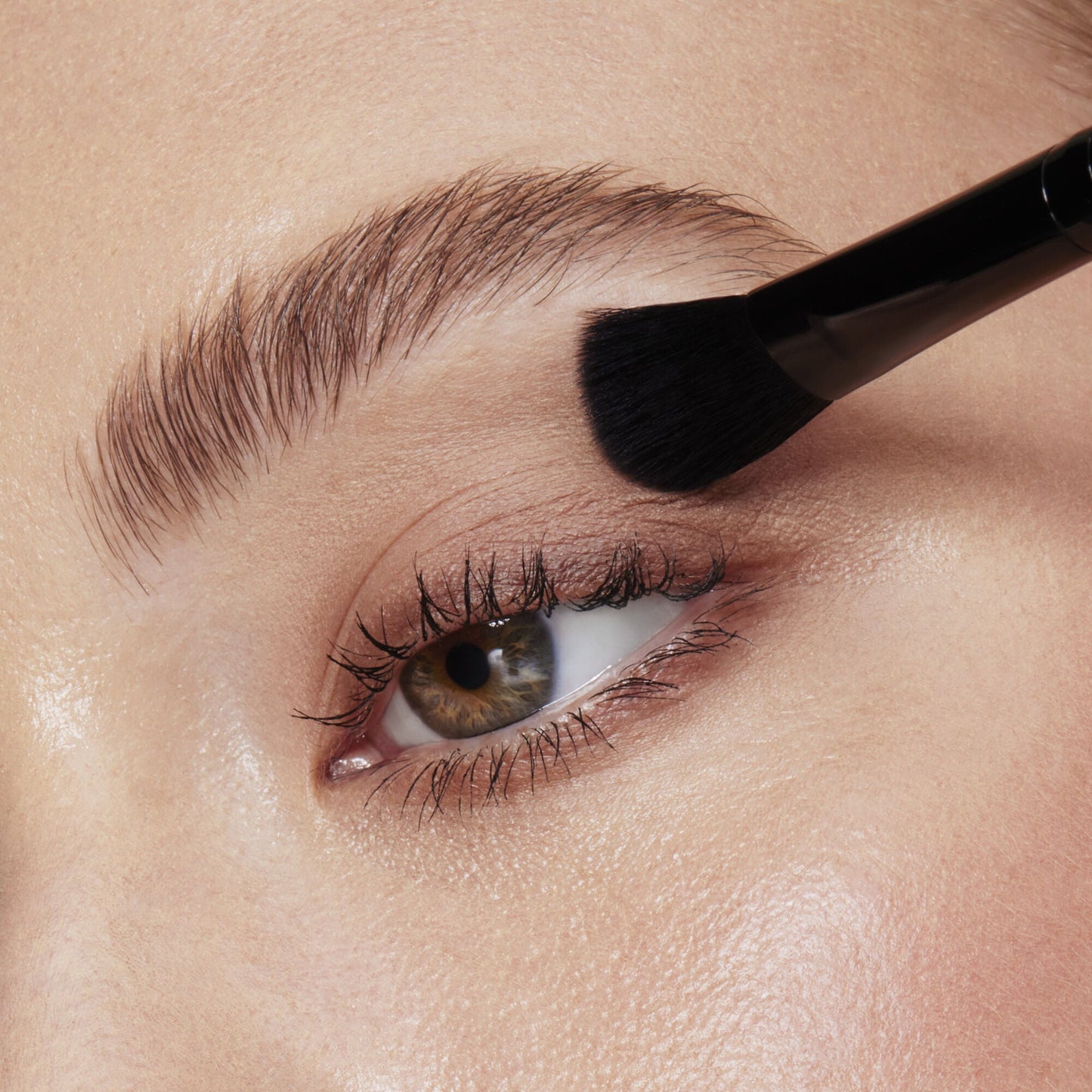 full-face-and-eye-makeup-brush-set-with-travel-case-f3 84674_FULL_FACE_EYE_BRUSH_SET_BLENDING_EYE_BRUSH_CARI_0137.jpg