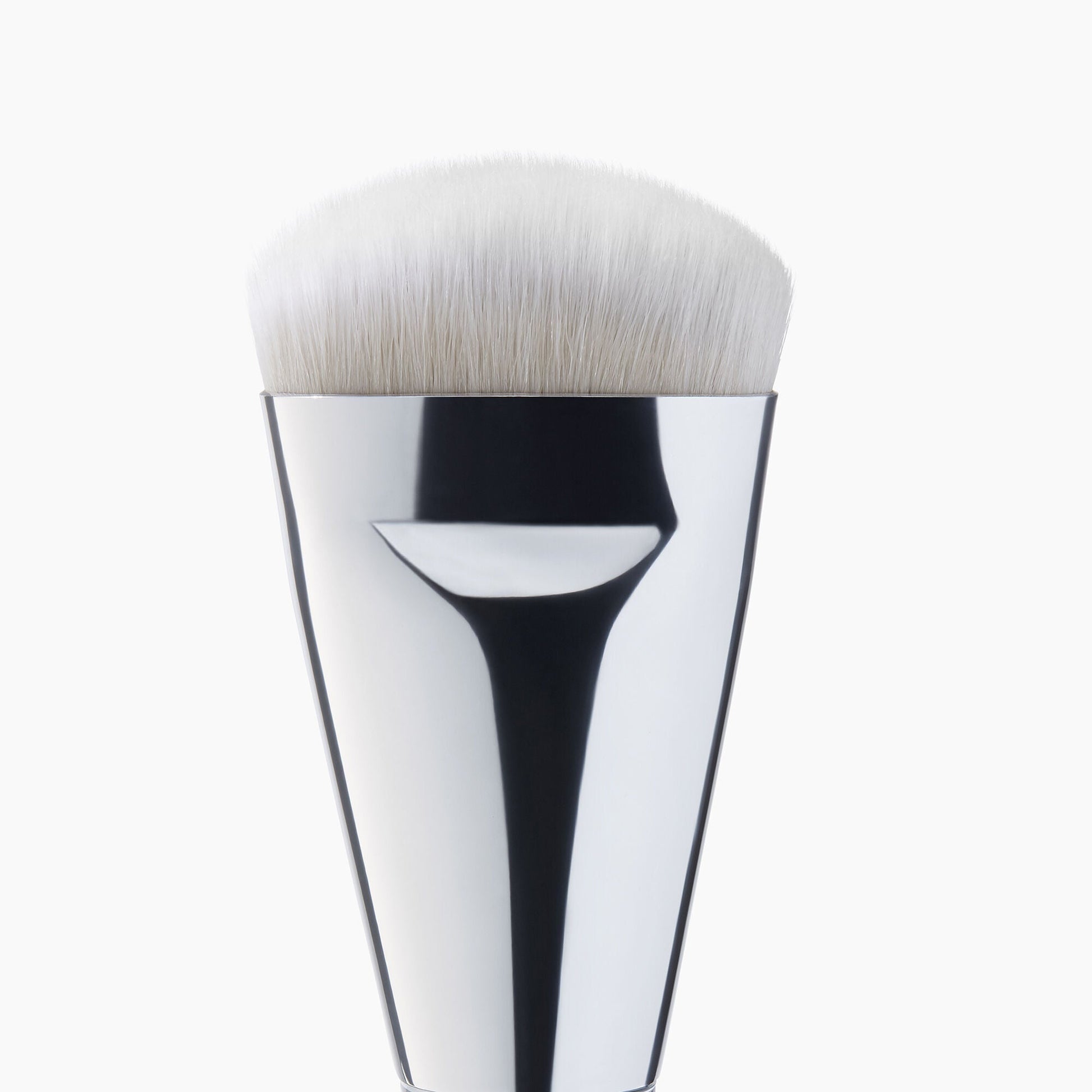 precision-sculpting-brush-p2 85313_PrecisionSculptingBrush_Macro_V2.jpg