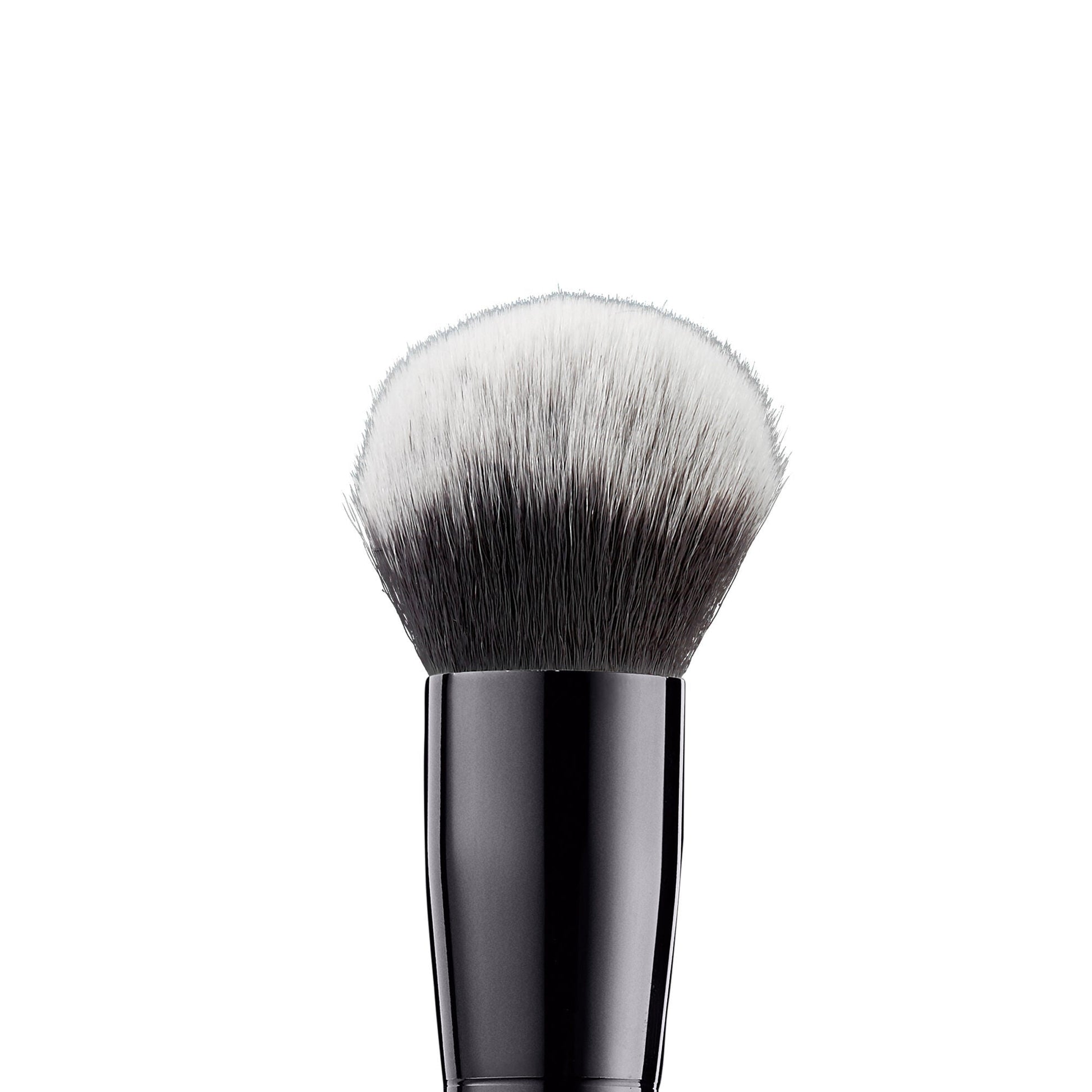 buffing-foundation-brush-b6 BRFAC_84039_Macro_C.jpg